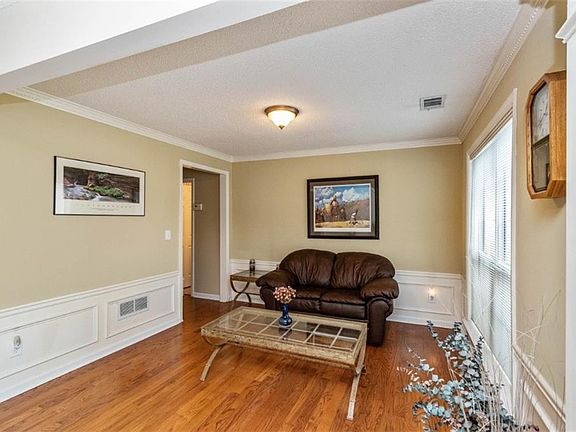 4th image of 3578 Lamberth Ct