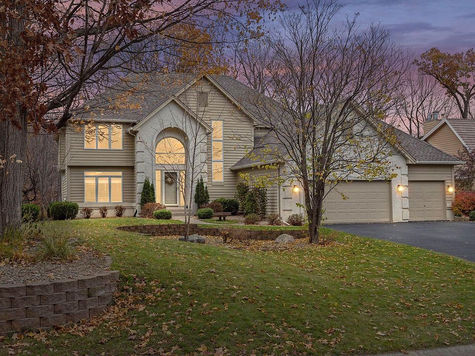 1st image of 550 Bighorn Dr