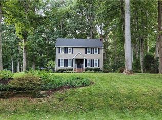 5208 Bridge Pointe Dr, Clemmons, NC 27012