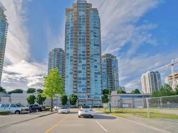 2975 Atlantic Ave #1908, Coquitlam, BC V3B 0C5