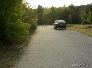 1743 Bush Dr, Conover, NC 28613