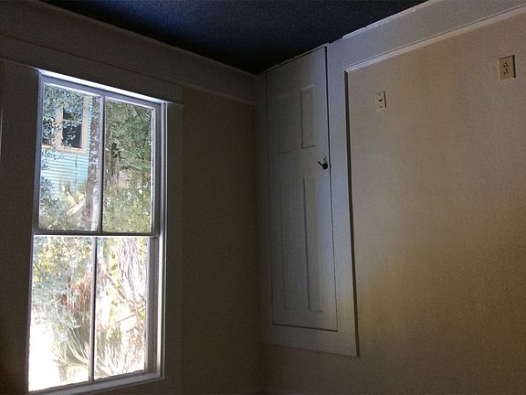 4th image of 909 Kolb St APT B