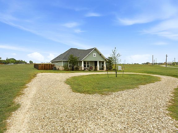4th image of 1302 COUNTRYSIDE BND