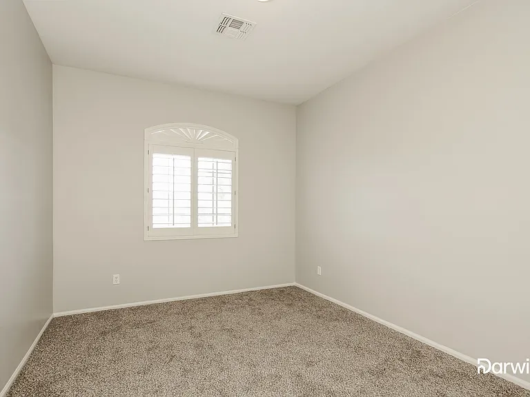 1660 S 172nd Ln — Photo 13