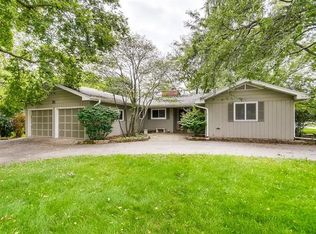 841 Plainfield Naperville Rd, Naperville, IL 60540