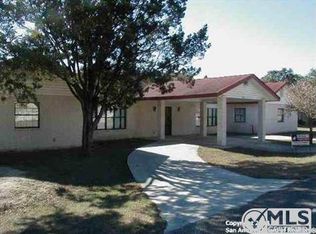 2121 Overhill St, Canyon Lake, TX 78133
