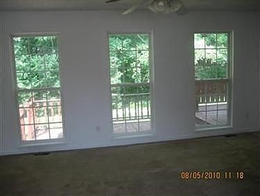 5th image of 8584 Wayside Dr