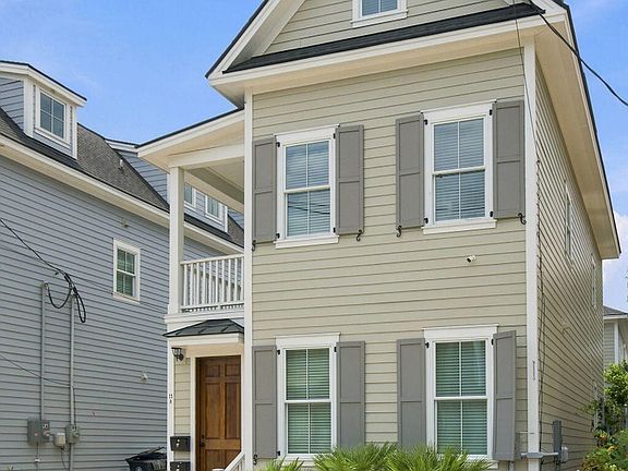 4th image of 11 Hanover St #A & B