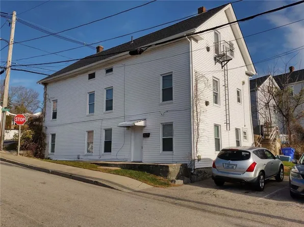 37 Wakefield St #39, West Warwick, RI 02893