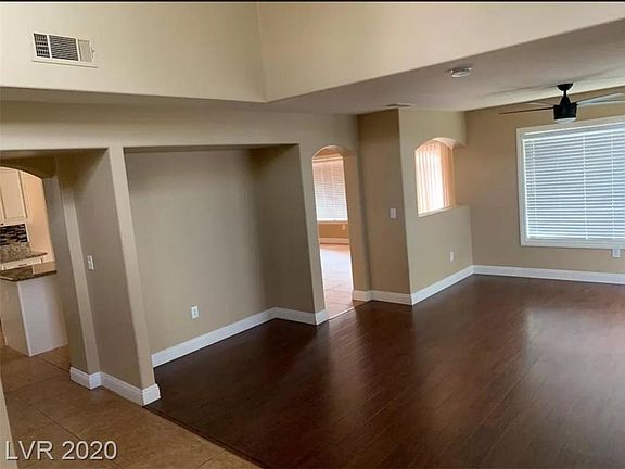 3rd image of 4649 Possum Berry Ln