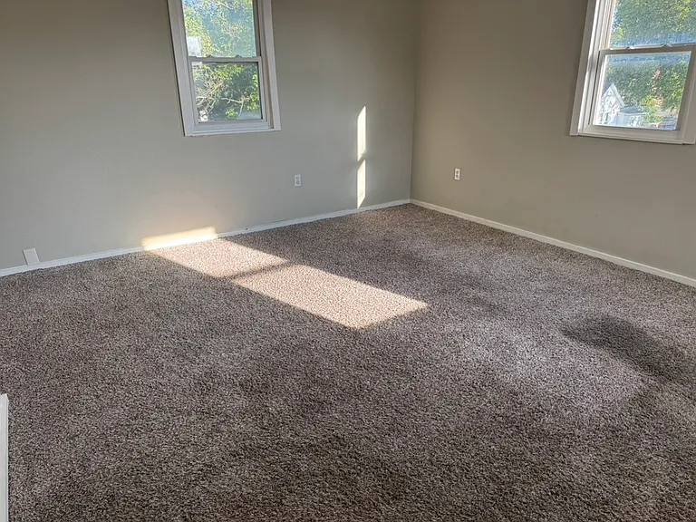 500 E Mechanic St — Photo 6
