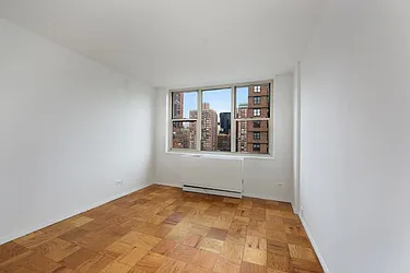 Rented by Manhattan Skyline