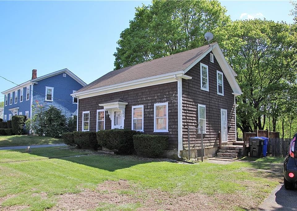 1st image of 442 Woonasquatucket Ave