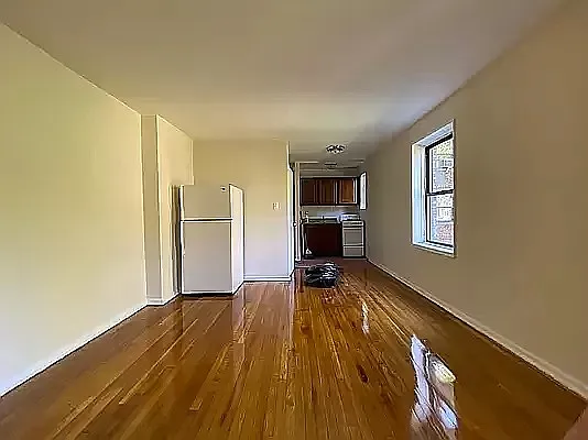 Rented by Contact Realty | media 9