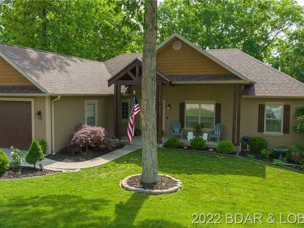 127 Arrowhead Dr, Lake Ozark, MO 65049
