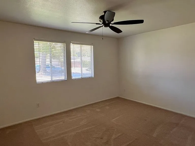 25224 Lawton Ave — Photo 7
