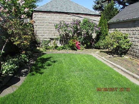 5th image of 6316 Ellwell Cres
