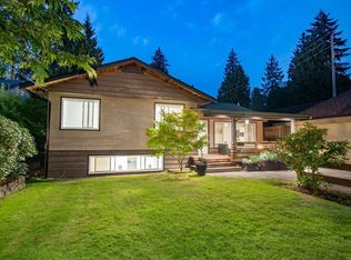 1218 W 22nd St, North Vancouver, BC V7P 2G1