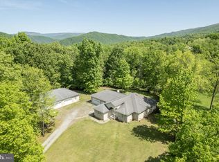 2509 Harman Hills Rd, Seneca Rocks, WV 26884