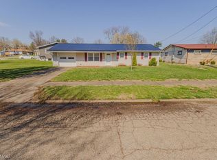 143 Riverview Dr, Marietta, OH 45750