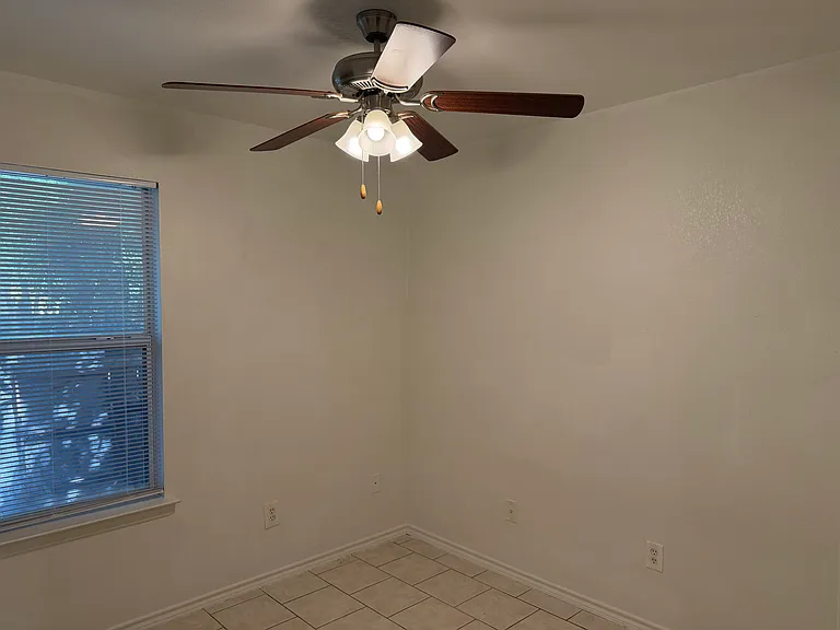 5500 David Strickland Rd — Photo 10