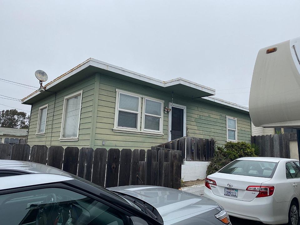 2nd image of 1234 Circle Ave