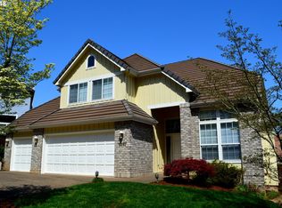 2041 W 26th Pl, Eugene, OR 97405