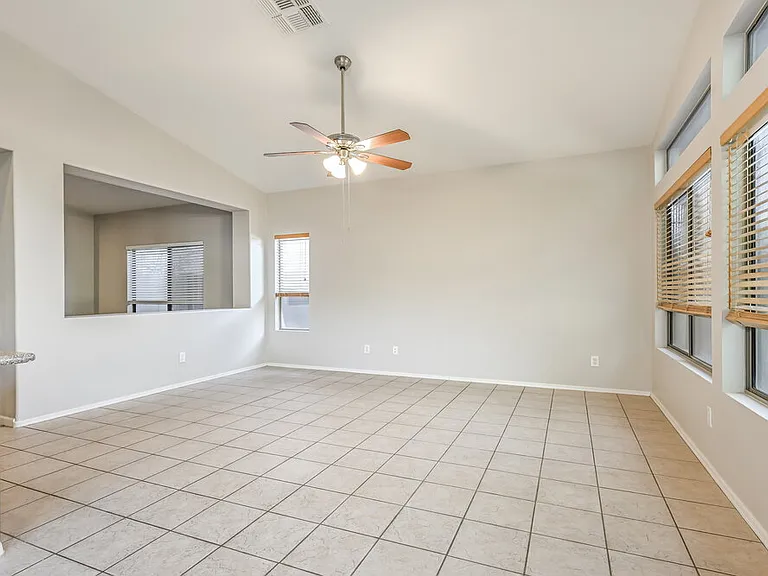 3453 W Webster Ct — Photo 8