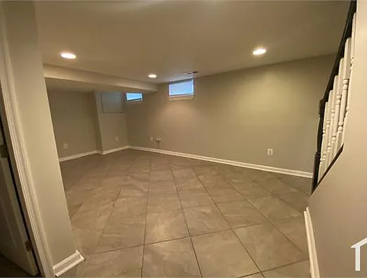 5636 Midwood Ave #1 — Photo 15