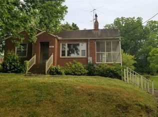 21 Trotter St, Roxboro, NC 27573