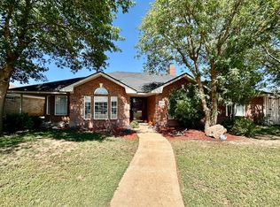 4902 103rd St, Lubbock, TX 79424