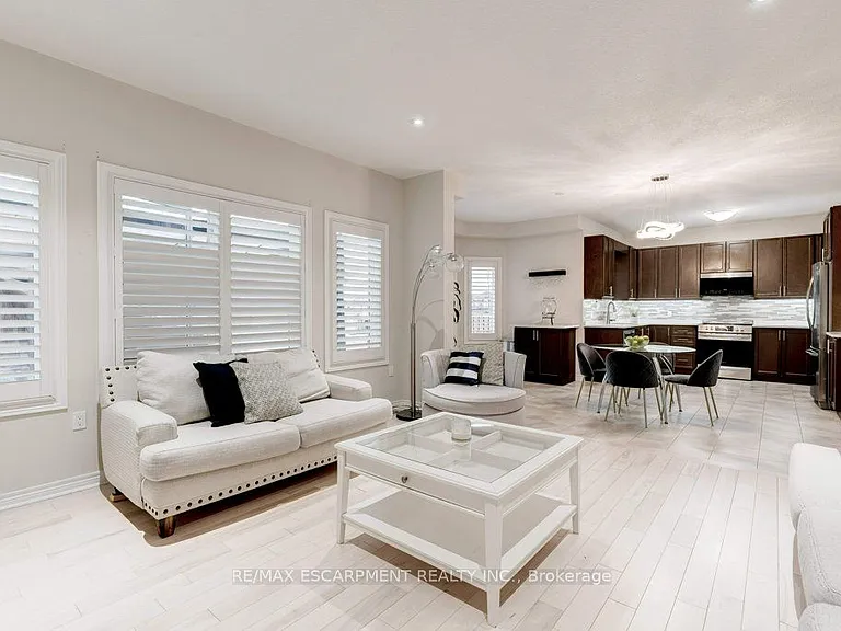 85 Showcase Dr #MAIN — Photo 30