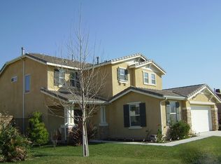 7668 Indian Canyon Cir, Eastvale, CA 92880