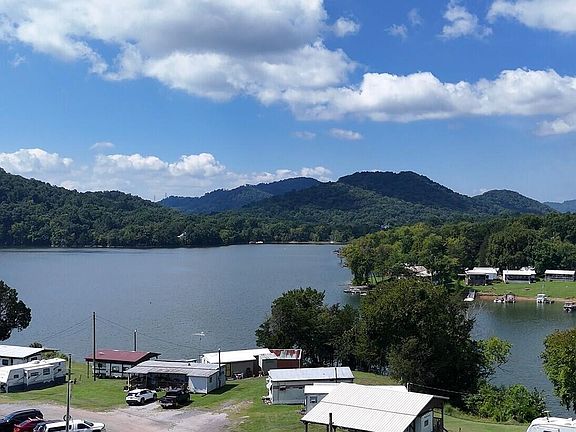 2nd image of 246 Cherokee Boat Dock Rd