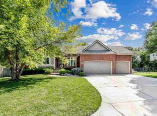 1309 N Pine Grove Ct, Wichita, KS 67212