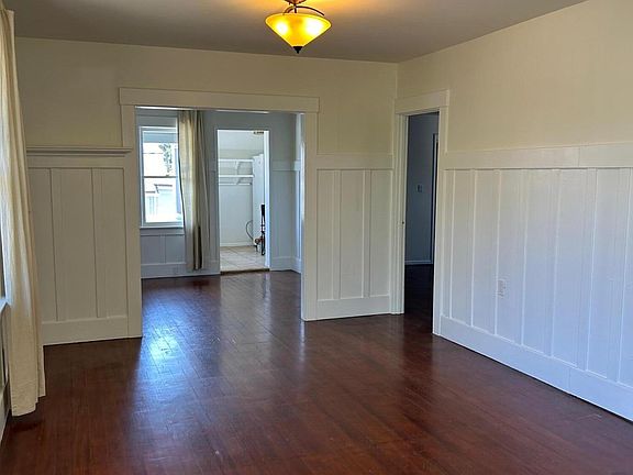 5th image of 1103 N Milpas St
