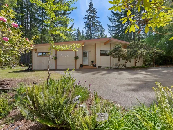 91 E Jack Pine Lane, Union, WA 98592