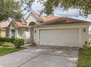 15427 Lake Bella Vista Dr, Tampa, FL 33625