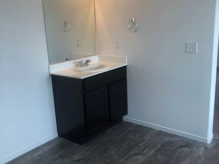9750 Silver Dollar Ln — Photo 17