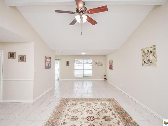 5th image of 104 Vanessa Ln
