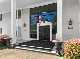 5025 Wayneland Dr APT M6, Jackson, MS 39211