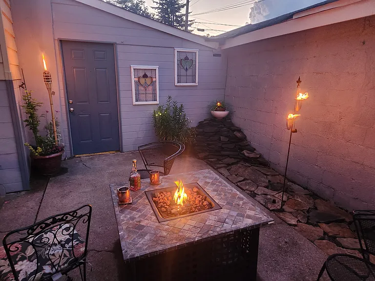 6 Sherman St #2 — Photo 2