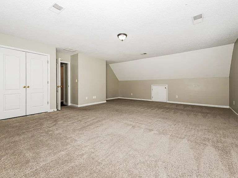 178 Hunters Chase — Photo 15