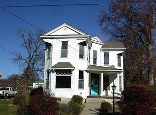122 E Bridgeport St, White Hall, IL 62092