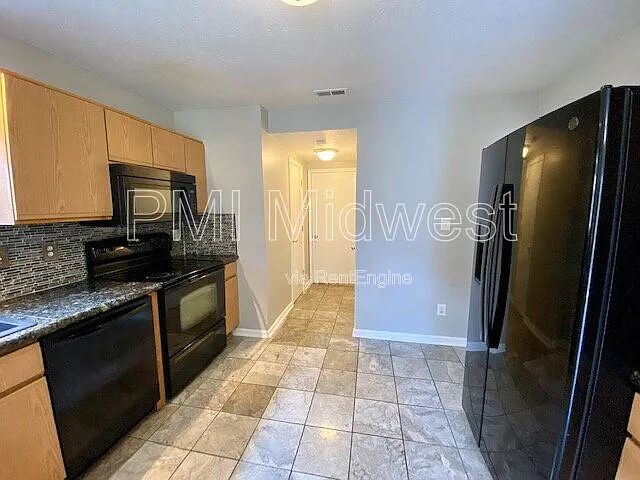 112 Gazebo Dr — Photo 12