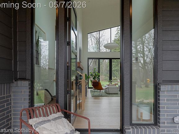 4th image of 4720 Dover Rd
