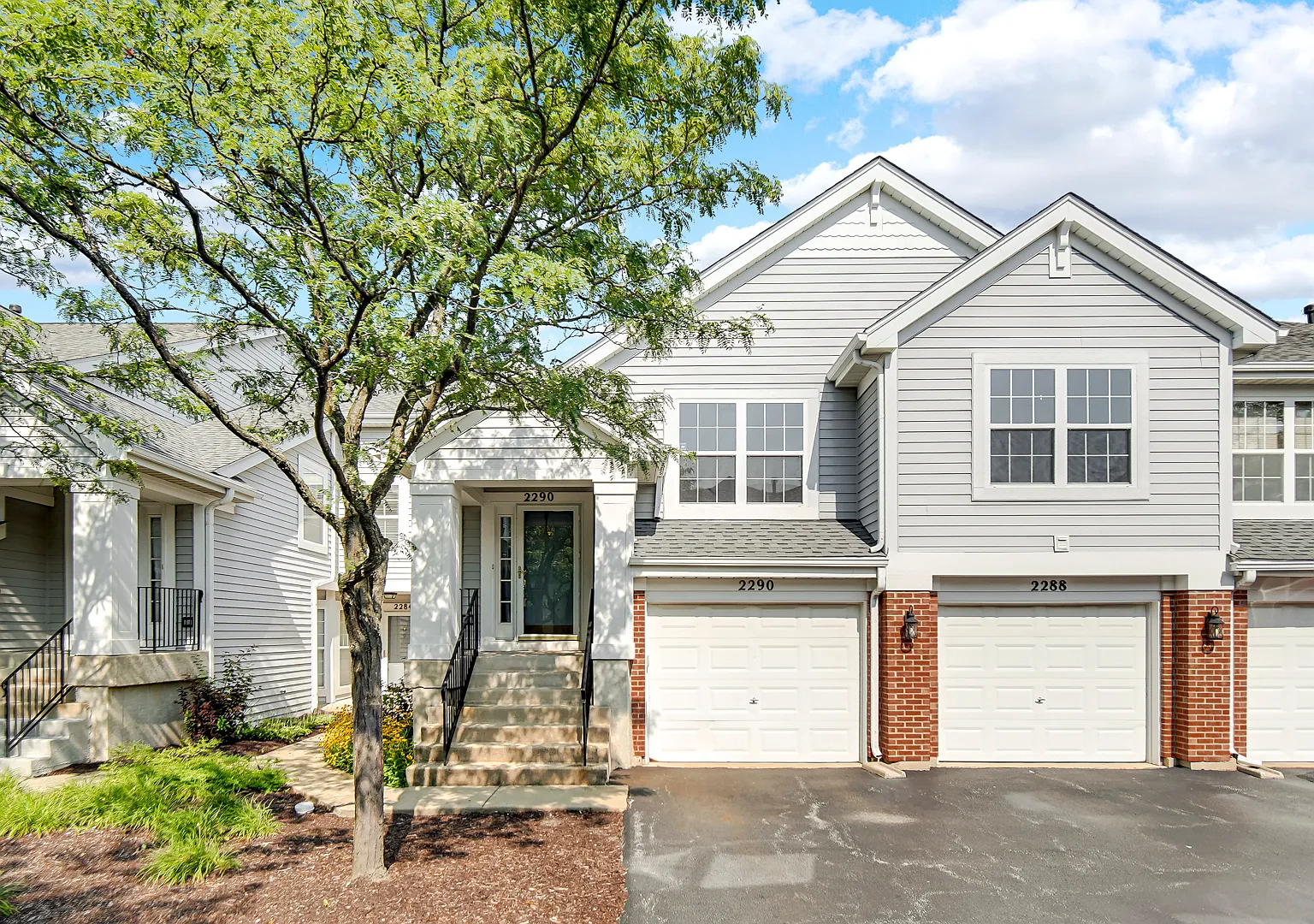 3 bed, 1656 sqft, $2,475 — Photo 1