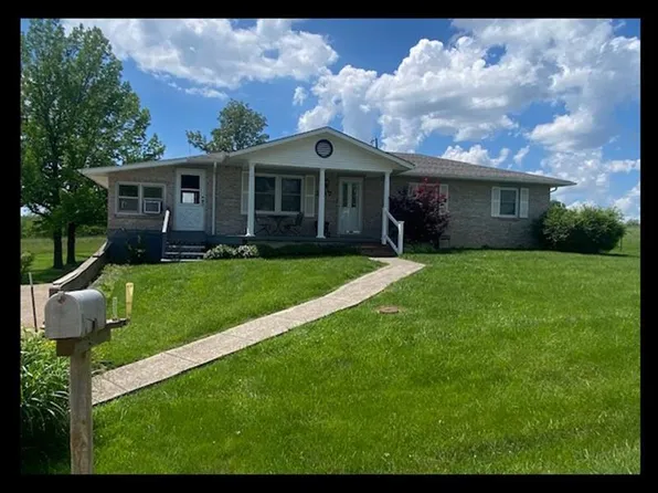 207 Saint Francis St, Macon, MO 63552