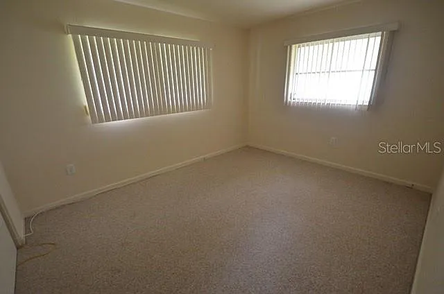 612 Shamrock Blvd — Photo 12