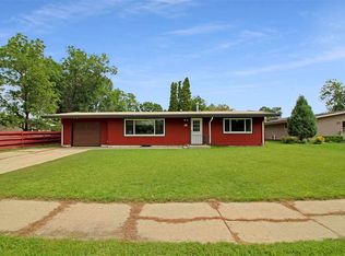 501 19th St SW, Minot, ND 58701